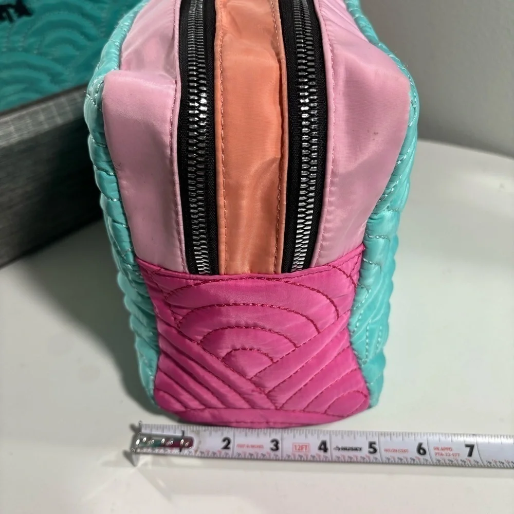 Betsey johnson weekender double zip make-up/toiletries bag